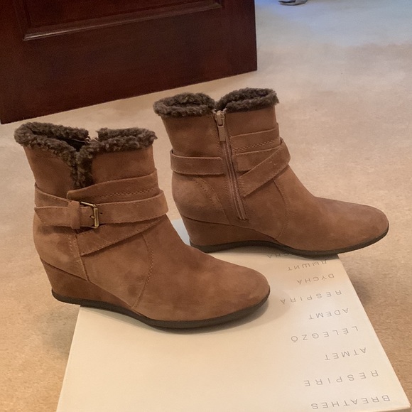 GEOX , Suede size 8 boots  Taupe , Amelia - Picture 1 of 8